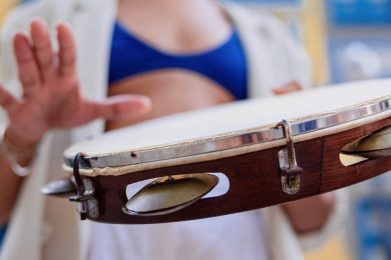 Aula de Pandeiro - Escola de Música Ritmo e Som - Banner (2)